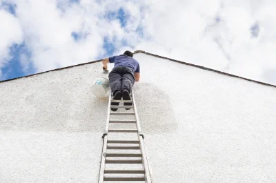 Peinture extérieure à Versaugues — façades et ravalement